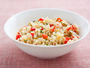 Pequeno Cuscuz de Vegetais Pequeno Cuscuz de Vegetais