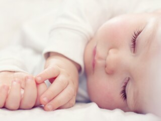 O que fazer para o bebé dormir bem?