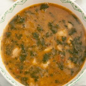 Sopa de Feijão com Couve Branca