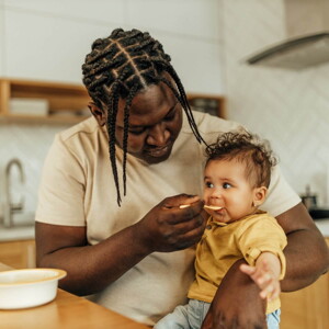 Tudo o que precisa de saber sobre a diversificação alimentar!