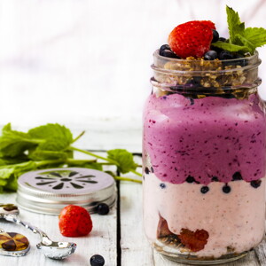 Crumble de Cereais Fitness e Compota de Fruta Crumble de Cereais Fitness e Compota de Fruta