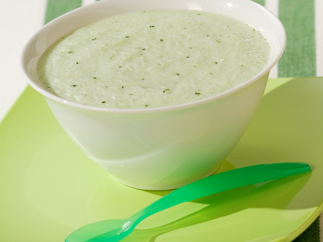 Sopa Fria de Hortelã e Pepino Sopa Fria de Hortelã e Pepino