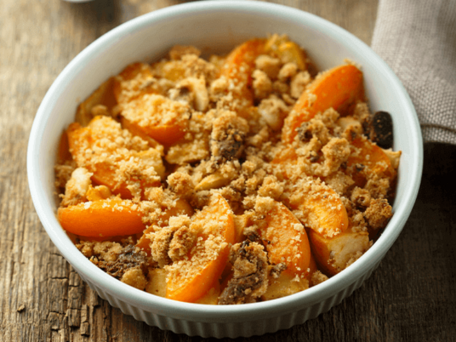 Crumble de chocolate e alperce