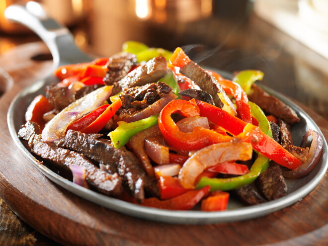 Salteado de Porco Caramelizado com Pimentos e Mel Salteado de Porco Caramelizado com Pimentos e Mel